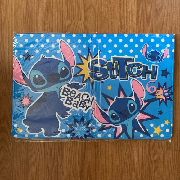 ❤️ Disney’s Lilo and Stitch “Stitch” Bath Mat NWT - Picture 1 of 6